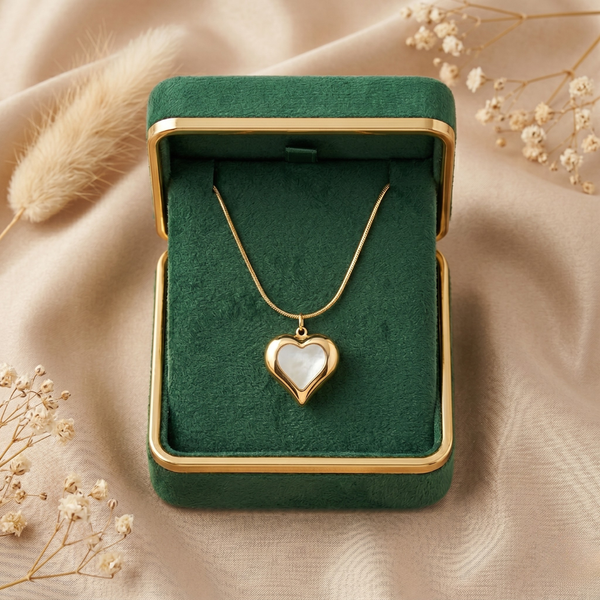 Amora Heart Pearl Pendant Necklace – Anti Tarnish Gold