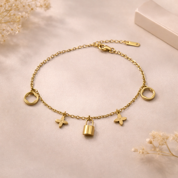 Locket Floral Charm Bracelet – Anti-Tarnish Gold