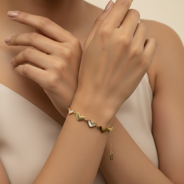 Pearl Heart Link Bracelet – Anti-Tarnish Gold