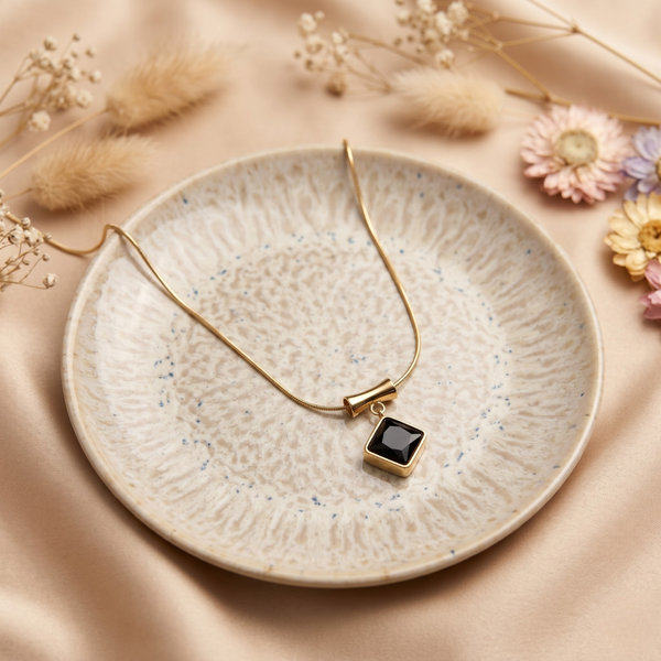 Noir Edge Pendant Necklace – Black Stone Gold Tone Anti Tarnish Necklace