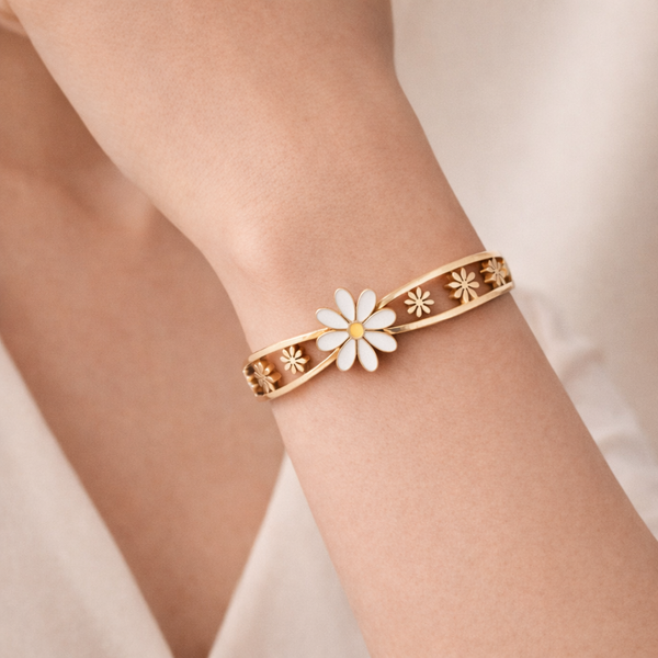 Daisy Enamel Bangle – Anti Tarnish Gold