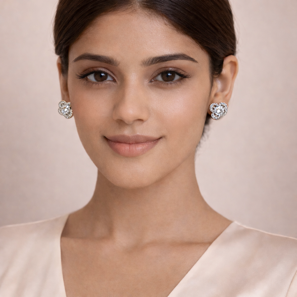 Vera Crystal Clover Stud Earrings – Anti-Tarnish Silver
