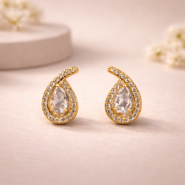 Teardrop Crystal Stud Earrings – Anti-Tarnish Gold