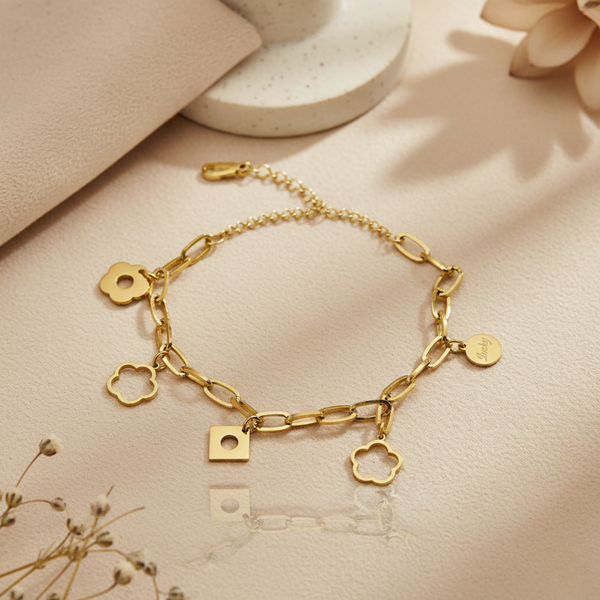 Lucky Charm Bracelet – Anti-Tarnish Gold