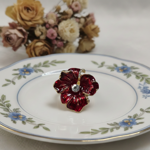 Voss Burgundy Flower Enamel Ring – Anti-Tarnish Gold