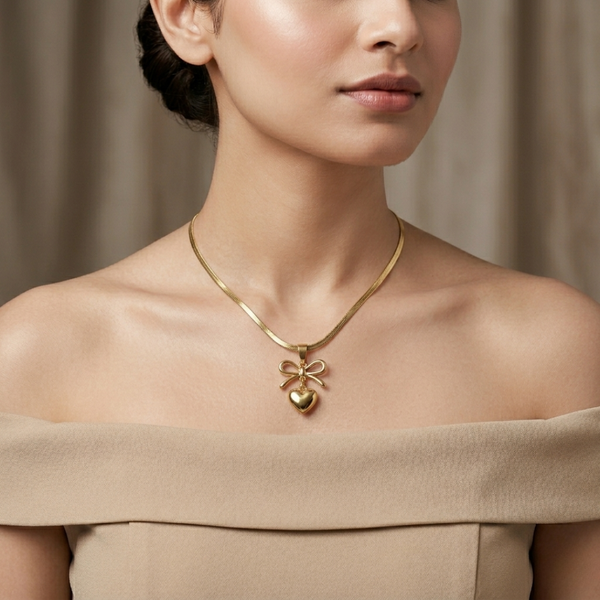 Bow Heart Pendant Necklace – Anti Tarnish Gold