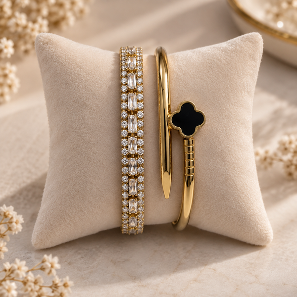 Crystal Clover & Sleek Bangle Stack – 2 Piece Anti Tarnish Set